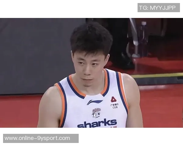 末节发力张镇麟砍下11分全场贡献16分3篮板2助攻表现亮眼 末节发力张镇麟砍下11分全场贡献16分3篮板2助攻表现亮眼